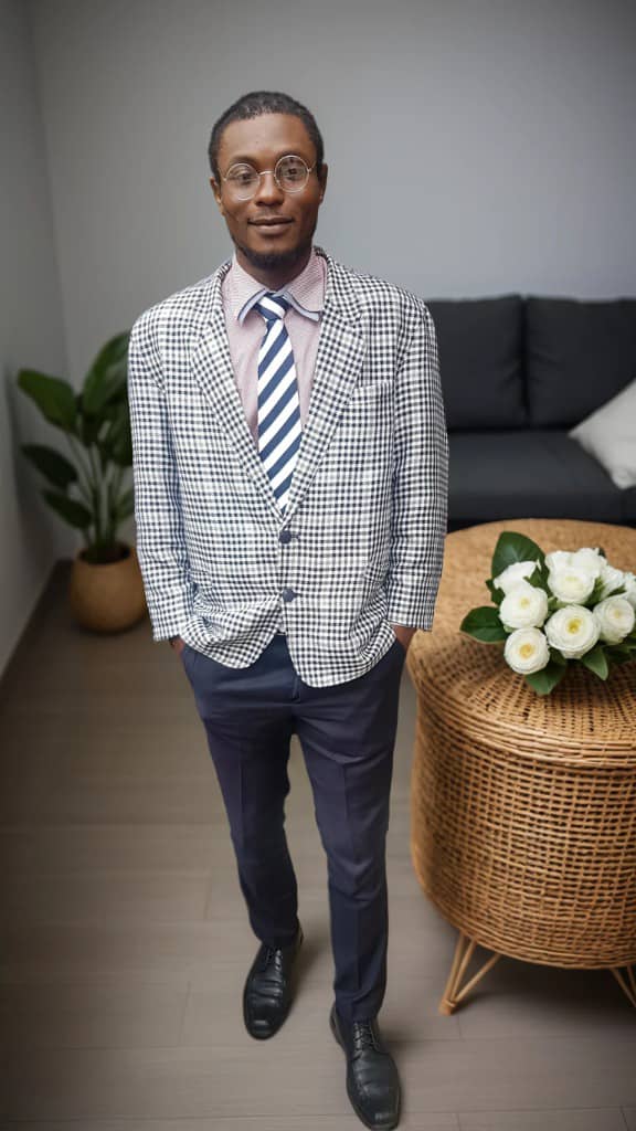 Elvis Ibhafidon – Founder of Elvionweb